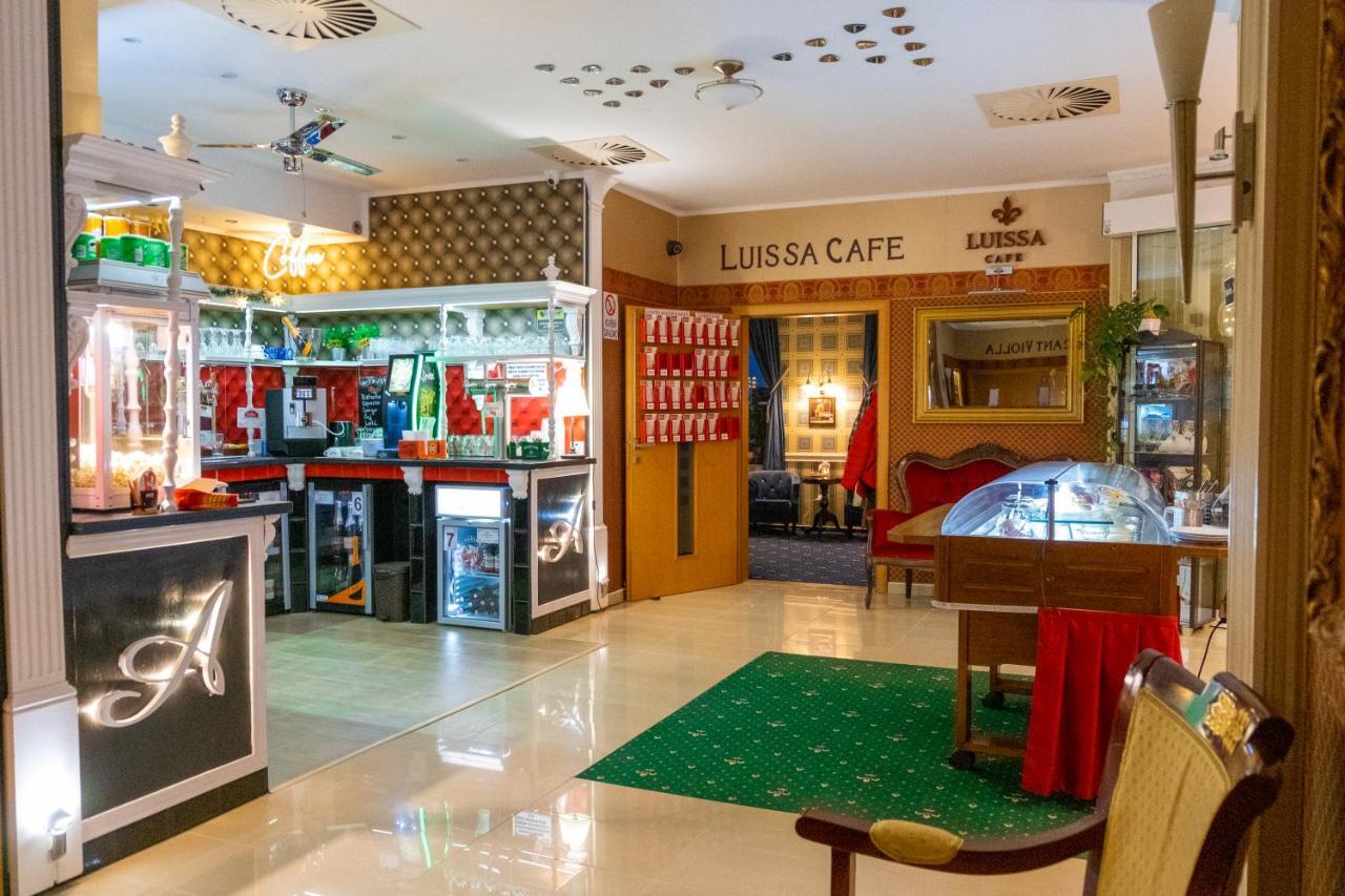 נאצ'וד Hotel Tommy Wellness & Spa מראה חיצוני תמונה